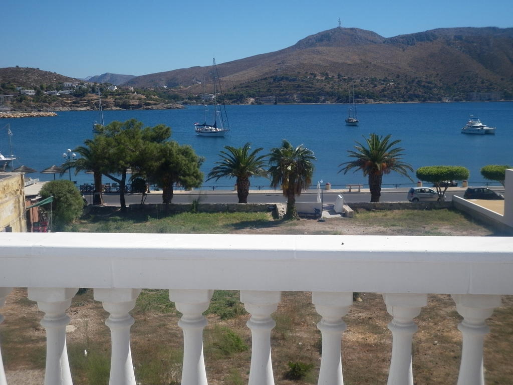 Miramare Hotel Lakí Kültér fotó