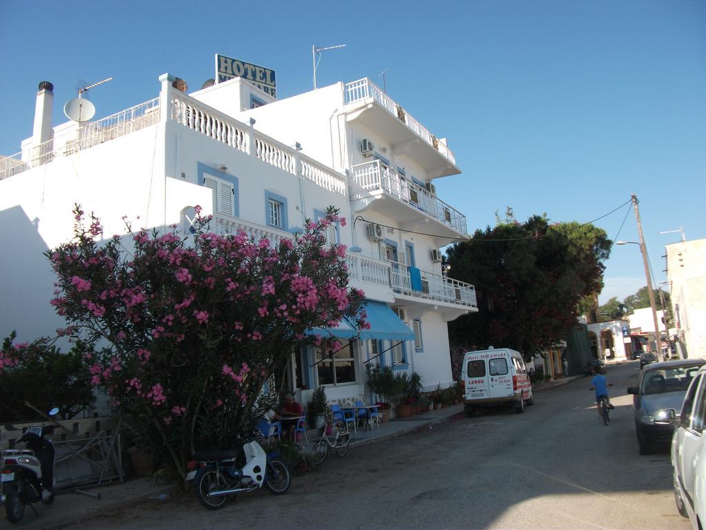 Miramare Hotel Lakí Kültér fotó